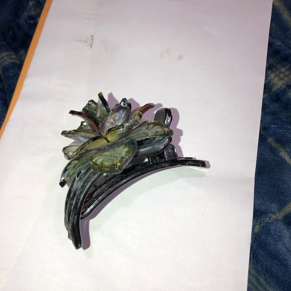 Gorgeous designer hair clip jaw claw accessory NEW - Picture 4 of 13